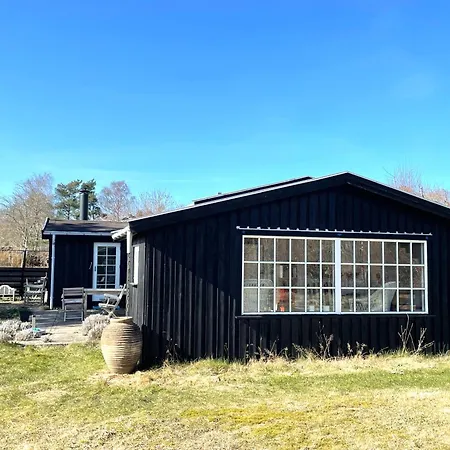 Bohemian Summer Idyll Close To Heatherhill And The Feriehus