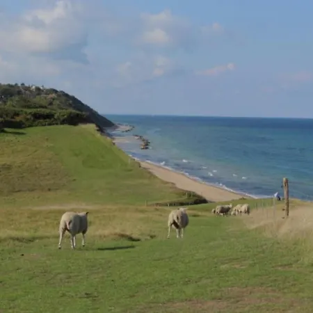 Holiday home Bohemian Summer Idyll Close To Heatherhill And The